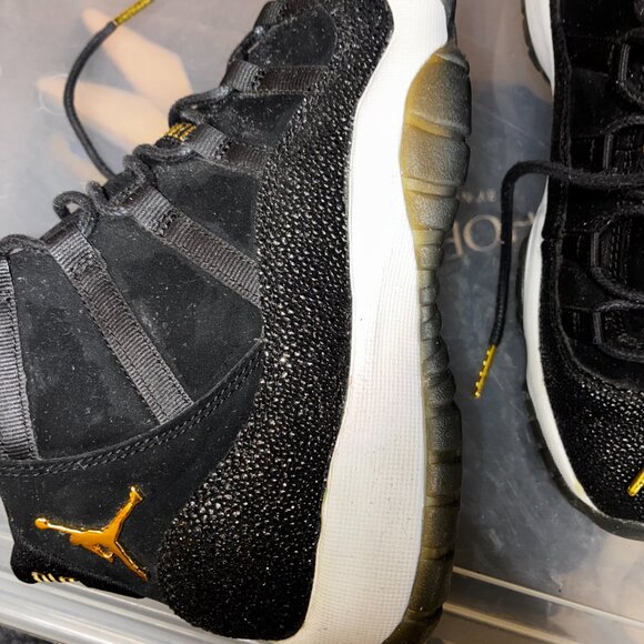 Jordan 11- Heiress size 6.5 Y/(Womens size 8) - Picture 3 of 4